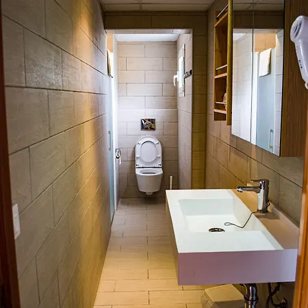 Marbel 칼라 라트자다