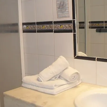 Marbel 2* 칼라 라트자다