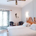 فندق Marbel كالا راتخاذا